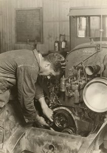 Nimetön, n. 1935. tekijältä Lewis Wickes Hine