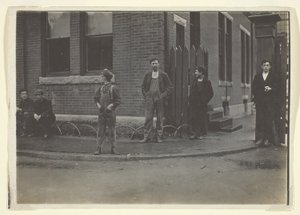 Warren, Rhode Island tekijältä Lewis Wickes Hine