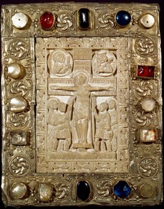 Keskiajan arkeologia (keskiaika). Lombardian barbaaritaide: herttua Orson rauha. Norsunluuosa edustaa ristiinnaulittua Kristusta Neitsyen, Saint Longin Centurionin (tai Longinuksen) ja Pyhän Johanneksen ympäröimänä. Lombard-taide 800-luvulla. minä