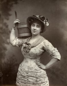 Leonora Braham, brittiläinen oopperalaulaja ja näyttelijä, 1882.