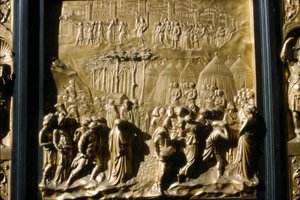 Israelilaiset ottavat Jerikon, yksityiskohta kastekappelin ovesta, Firenze, Italia, 1400-luku tekijältä Lorenzo Ghiberti