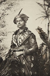 MARTINIQUE - Tyyppi- ja kreoliasu, n. 1920. tekijältä Louis Bauer