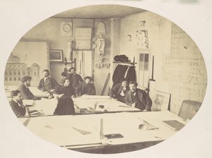 [Charles Garnier suunnitteluhuoneessa uutta Pariisin oopperaa suunniteltaessa], n. 1870.