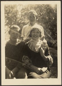  tekijältä Louis Fleckenstein