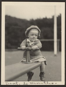  tekijältä Louis Fleckenstein