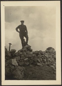  tekijältä Louis Fleckenstein