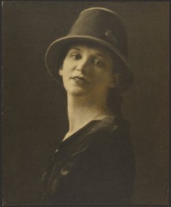  tekijältä Louis Fleckenstein
