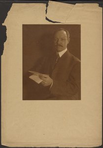  tekijältä Louis Fleckenstein