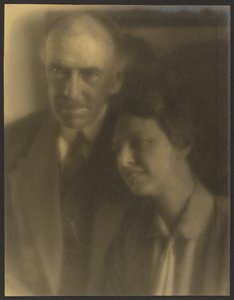  tekijältä Louis Fleckenstein