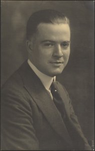  tekijältä Louis Fleckenstein