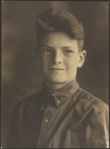  tekijältä Louis Fleckenstein