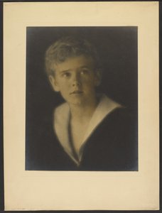 Rullakaulus tekijältä Louis Fleckenstein