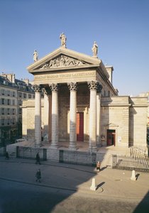 Notre-Dame de Lorette -kirkon julkisivu, rakennettu 1823-36 tekijältä Louis Hippolyte Lebas