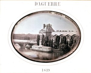 Daguerre: Pavillon de Flore, Louvre, Pariisi 1839 (daguerrotyyppi).
