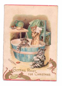 Viktoriaaninen joulukortti, jossa kaksi kissaa on kylpyammeessa kahden hiiren leikkiessä saippuapalalla, noin 1880. tekijältä Louis Wain