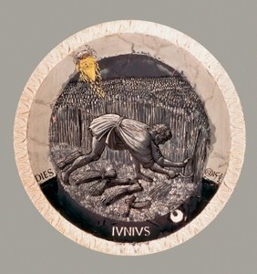 Kesäkuu: talonpoika korjuu vehnää. Luca della Robbian terrakotta tekijältä Luca Della Robbia