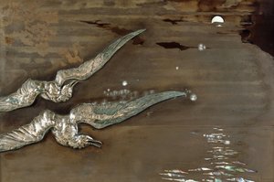 Metallilakkapaneeli, jossa hopealokit, n. 1900 (metallilakkapaneeli, hopea) tekijältä Lucien Gaillard