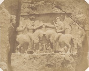 Bas Relief Nakshi Rustamissa, tekijältä Luigi Pesce