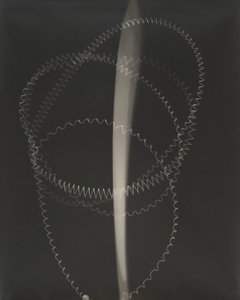 Sulka tekijältä Man Ray
