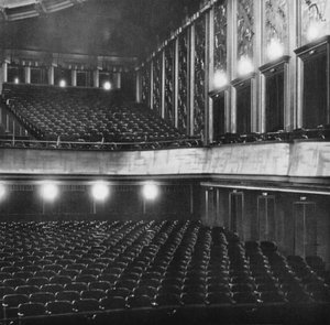 Berliini: Filmpalast Atrium, osa auditoriota; Film Palace Atrium, osa auditoriota (m/v kuva)