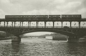 Pariisi: Pont de Passy (m/w kuva)