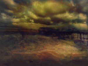 Myrsky yöllä, Cromer Pier, Norfolk (sekatekniikka)