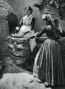 Naiset uunissa, Sardinia, Italia, 1937.