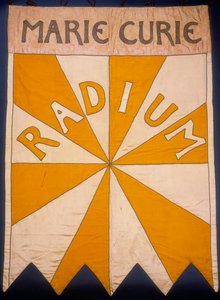 "Marie Curie, Radium", lippu, 1908 tekijältä Mary Lowndes