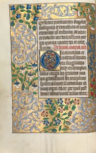 Tuntikirja Rouenin käyttö: fol. 22v, iso alkuO, jossa hieno reunus, n. 1470.