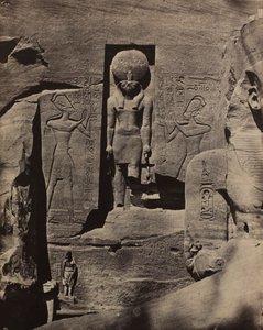 Abu Simbel, Veistoksia Spéos de Phrén sisäänkäynnissä tekijältä Maxime Du Camp