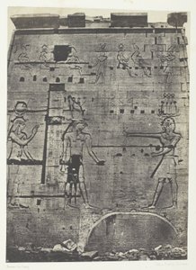 Isiksen suuri temppeli Philoessa, toinen pylväs; Nubia, levy 74 albumista "Egypte, Nubie, Palestine et Syrie" (1852). tekijältä Maxime Du Camp