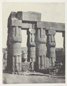 Luxor, palatsin pylväiden ryhmä; Thebes
