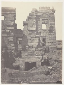 Medinet-Habou, Gynécée de Ramsès-Méiamounin pohjoinen julkisivu; Thebes tekijältä Maxime Du Camp
