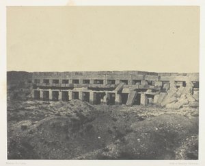 Karnakin palatsi, palatsin yksityishuoneisto, Tothmes III:n rantakatu; Thebes tekijältä Maxime Du Camp