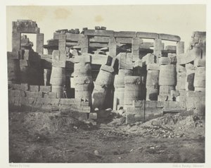Karnakin palatsi, Hypostyle Hall otettu pohjoiseen; Thebes tekijältä Maxime Du Camp