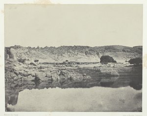 Abou-Kolin kylän Niilin pohjoisranta, näkymä Philoesta pohjoiseen, Nubia, 184951. tekijältä Maxime Du Camp