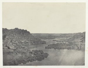 Poistuminen ensimmäisestä kaihista, Ylä-Egypti, 184951, painettu 1852. tekijältä Maxime Du Camp