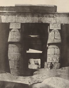 Thebes: Karnak, Khonsin temppelin portico tekijältä Maxime Du Camp