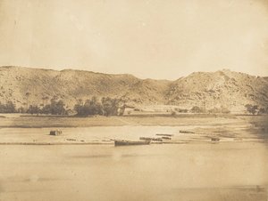 Näkymä otettu Philaesta kaakkoon - Cherk-el-Hesseh, 1849-50. tekijältä Maxime Du Camp