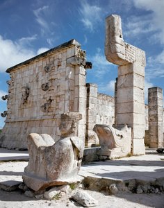 Soturien temppelin sisäänkäynti, 750-1200 tekijältä Mayan
