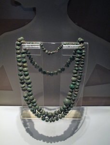 Jade-kaulus, myöhäinen klassikko, 600-900 jKr (jade) tekijältä Mayan