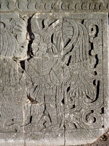 Suuri pallokenttä, 750-1200 tekijältä Mayan