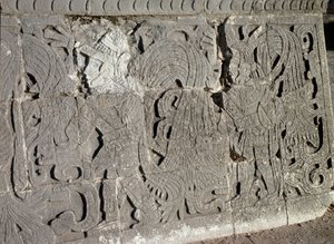 Suuri pallokenttä (750-1200) tekijältä Mayan Mayan