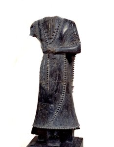 Mesopotamia: Idi-Ilumin, Marin kuvernöörin steatiitissa oleva akefaalipatsas, joka on omistettu jumalatar Ishtarille. 1800 eaa noin. Aurinko 0,41 m Pariisi, Louvre-museo tekijältä Mesopotamian