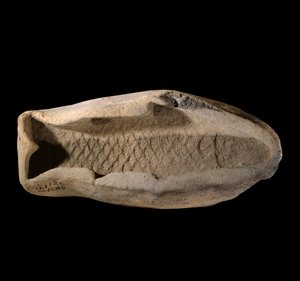 Mesopotamia: kalan muotoinen terrakottamuotti. Noin 1800 eaa. Marin kuningas Zimri Limin palatsin kuninkaallisista ruoista. Pariisi, Louvre-museo tekijältä Mesopotamian