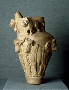 Mesopotamian taide: rituaali kalkkikivimaljakko härkien ja leijonien kanssa. Aurinko. h. 30,2 cm Urukin (tai Urukin) paikasta Irakissa. Bagdad, arkeologinen museo tekijältä Mesopotamian Mesopotamian
