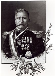 Porfirio Diazin (1830-1915) muotokuva tekijältä Mexican School