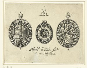 Kaksi kellokoteloa ja kellotaulu, n. 1620-26 tekijältä Michiel Le Blon