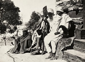 "Imperiumin rakentaminen" fasistisella aikakaudella: Meschinin alkuasukkaat, 9.5.1936 (m/v kuva) tekijältä Modestino Baldinetti