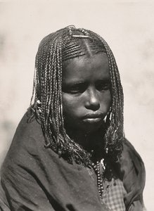 Imperiumia rakentamassa fasistisella aikakaudella: Cunaman tyttö, 5.9.1936 (mv/v kuva) tekijältä Modestino Baldinetti